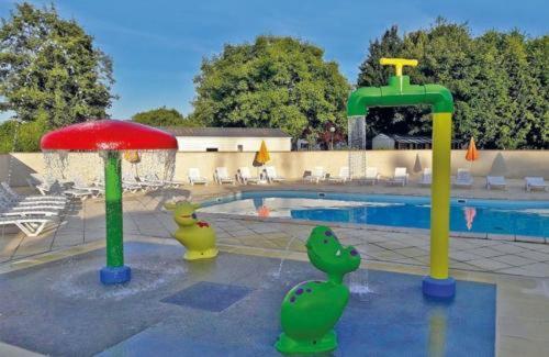 Anne Marie Vous Accueilles Dans Son Logement Familiale Pour 6 Personnes 3 Chambres Confortable Proche D Europa Park A Boofzheim Dans Camping 3 Etoiles ภายนอก รูปภาพ