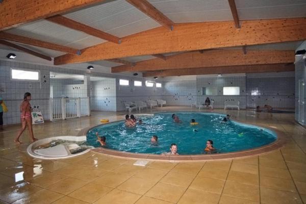 Anne Marie Vous Accueilles Dans Son Logement Familiale Pour 6 Personnes 3 Chambres Confortable Proche D Europa Park A Boofzheim Dans Camping 3 Etoiles ภายนอก รูปภาพ