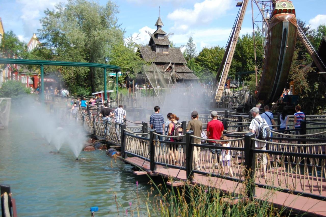 Anne Marie Vous Accueilles Dans Son Logement Familiale Pour 6 Personnes 3 Chambres Confortable Proche D Europa Park A Boofzheim Dans Camping 3 Etoiles ภายนอก รูปภาพ