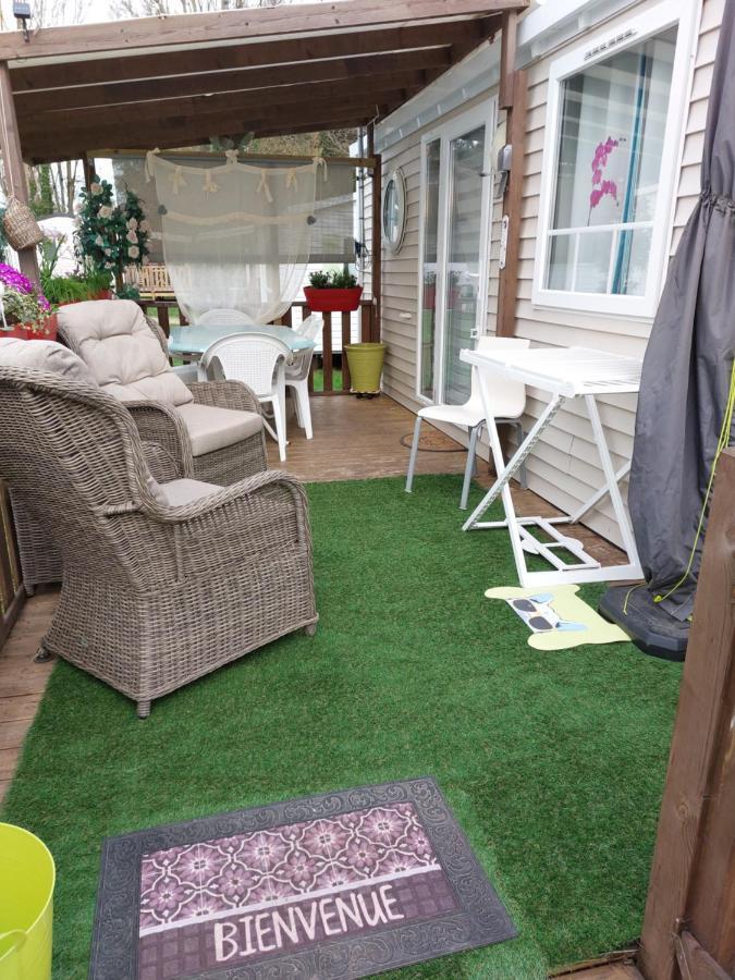 Anne Marie Vous Accueilles Dans Son Logement Familiale Pour 6 Personnes 3 Chambres Confortable Proche D Europa Park A Boofzheim Dans Camping 3 Etoiles ภายนอก รูปภาพ